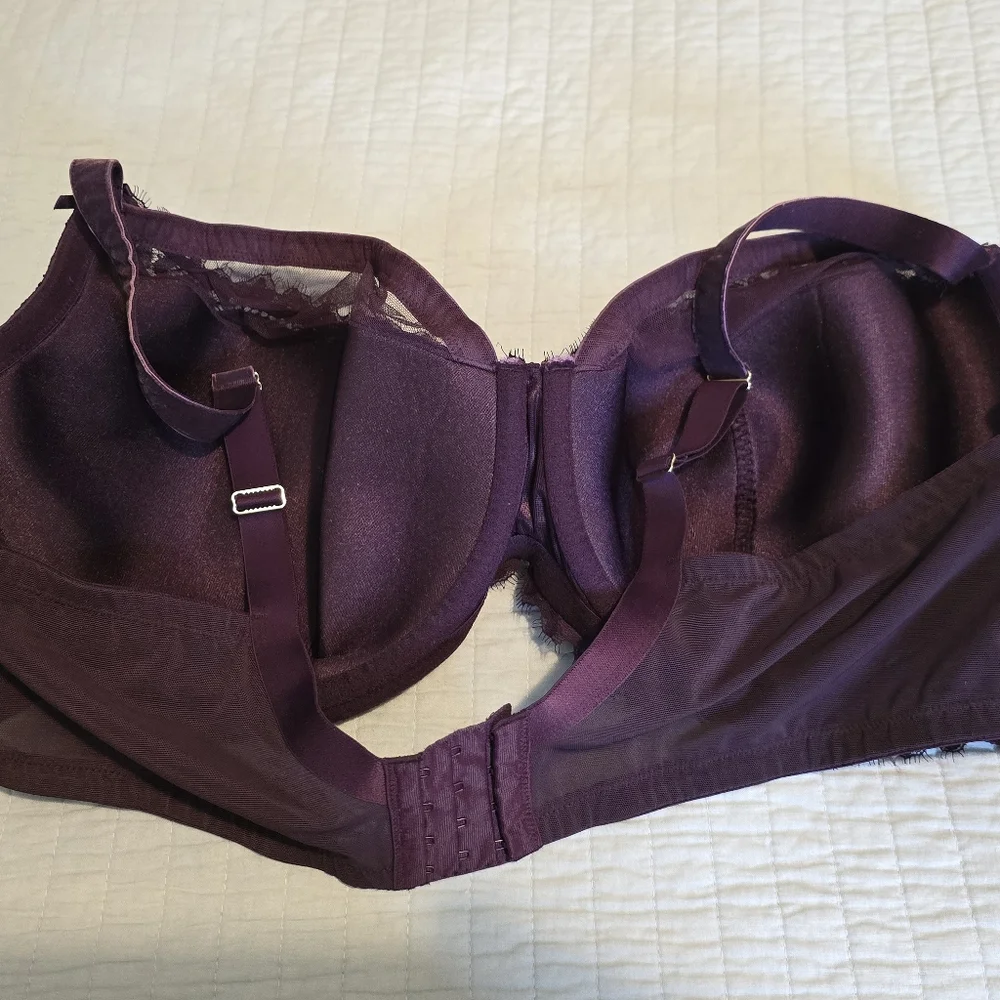 Cacique Laced Lightly Lined French Underwire Balconette Bra Plum Purple SZ 50DDD - Picture 4 of 5